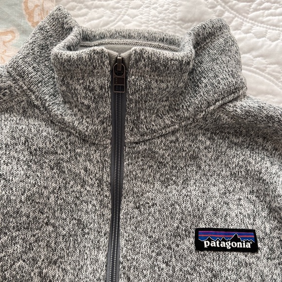 Patagonia Grey Pullover - Picture 2 of 3
